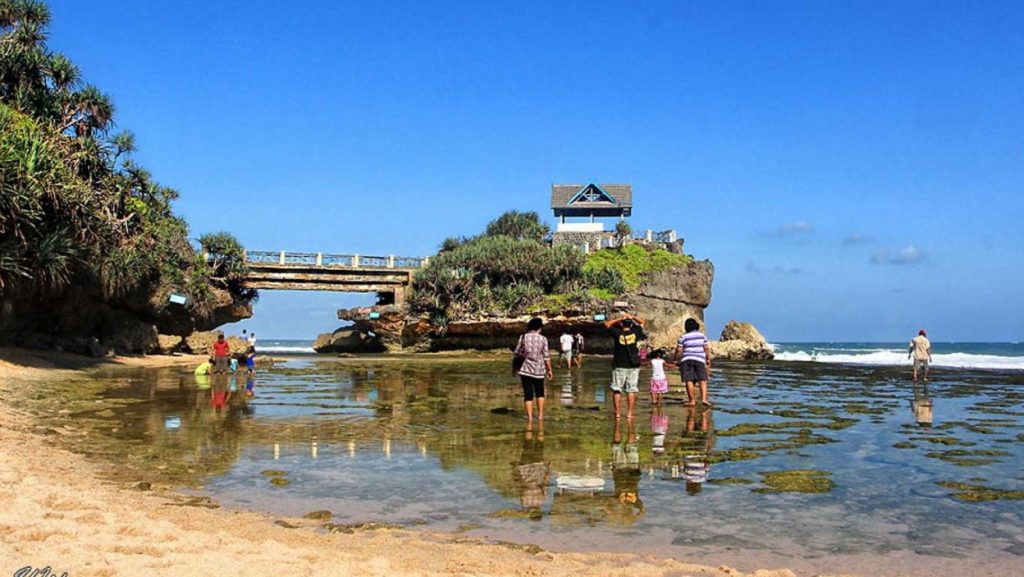Foto Pantai Kukup